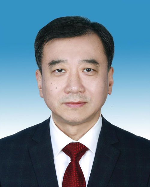 “闖紅燈，撞了白撞”驚現太原街頭，交警緊急撤下非官方標牌