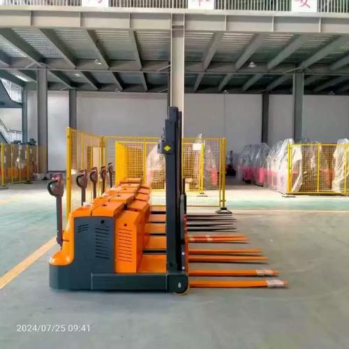 1t步行式平衡重堆高車無腿電動(dòng)叉車鋰電搬運(yùn)車裝卸貨托盤堆垛機(jī)